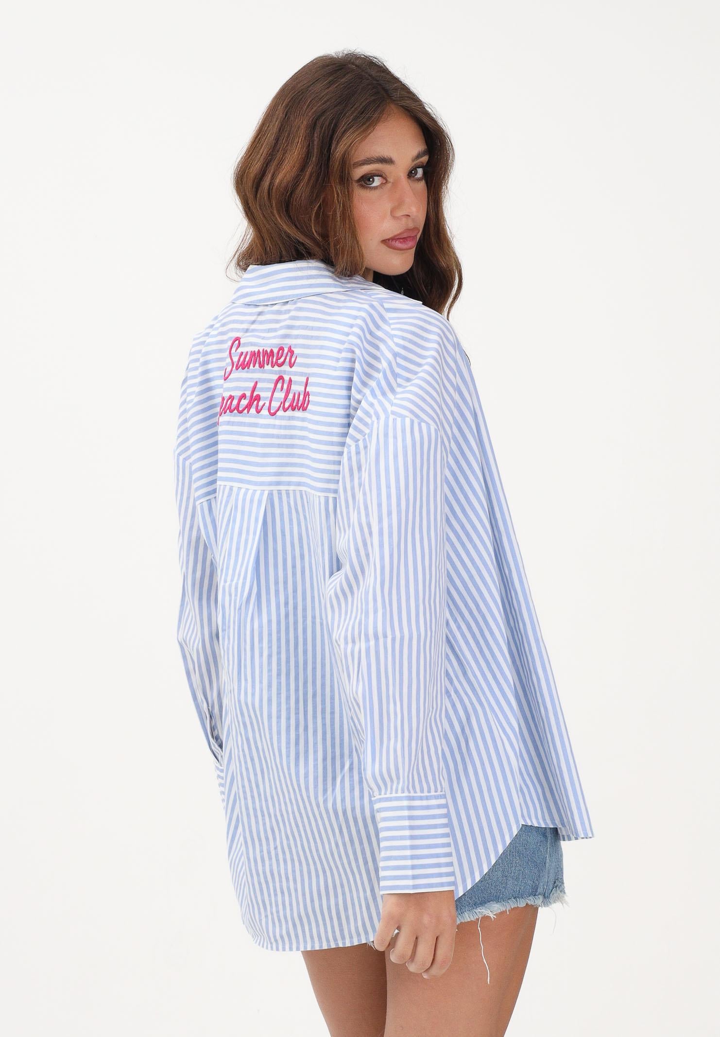 ONLY Camicia a manica lunga azzurra e bianca da donna con motivo a righe e ricamo sul retro 15375491 BRBL ONLY 