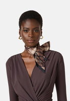 ELISABETTA FRANCHI Foulard cacao da donna in twill di seta FO23L61E2 644 ELISABETTA FRANCHI 