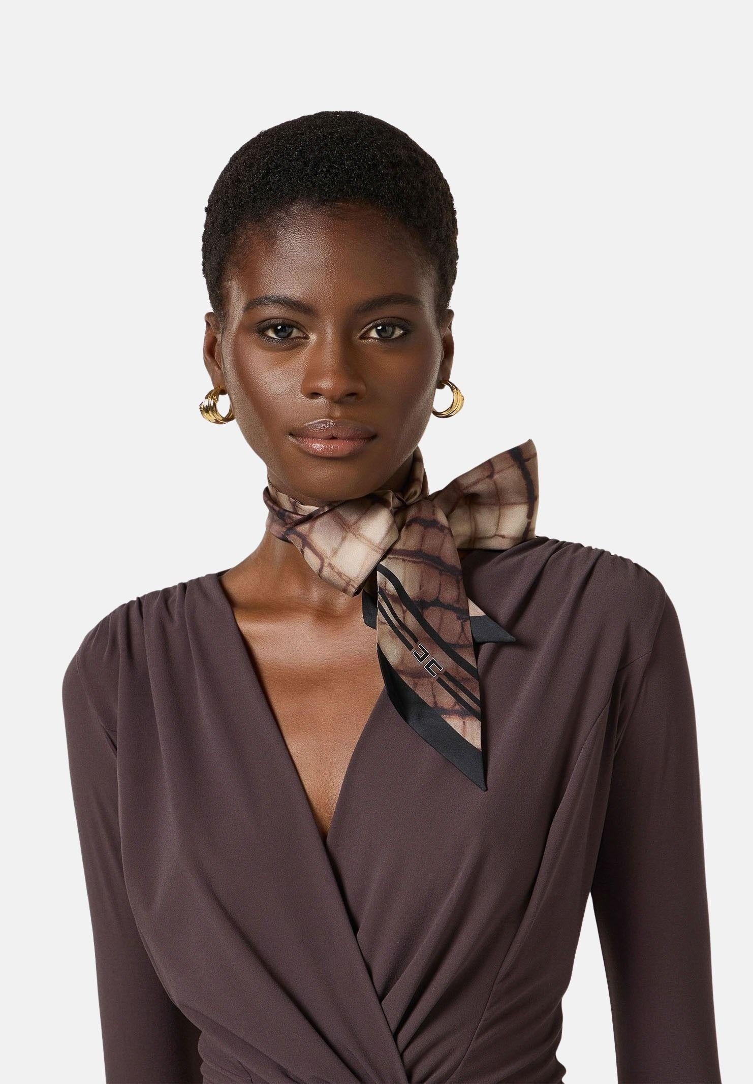 ELISABETTA FRANCHI Foulard cacao da donna in twill di seta FO23L61E2 644 ELISABETTA FRANCHI 