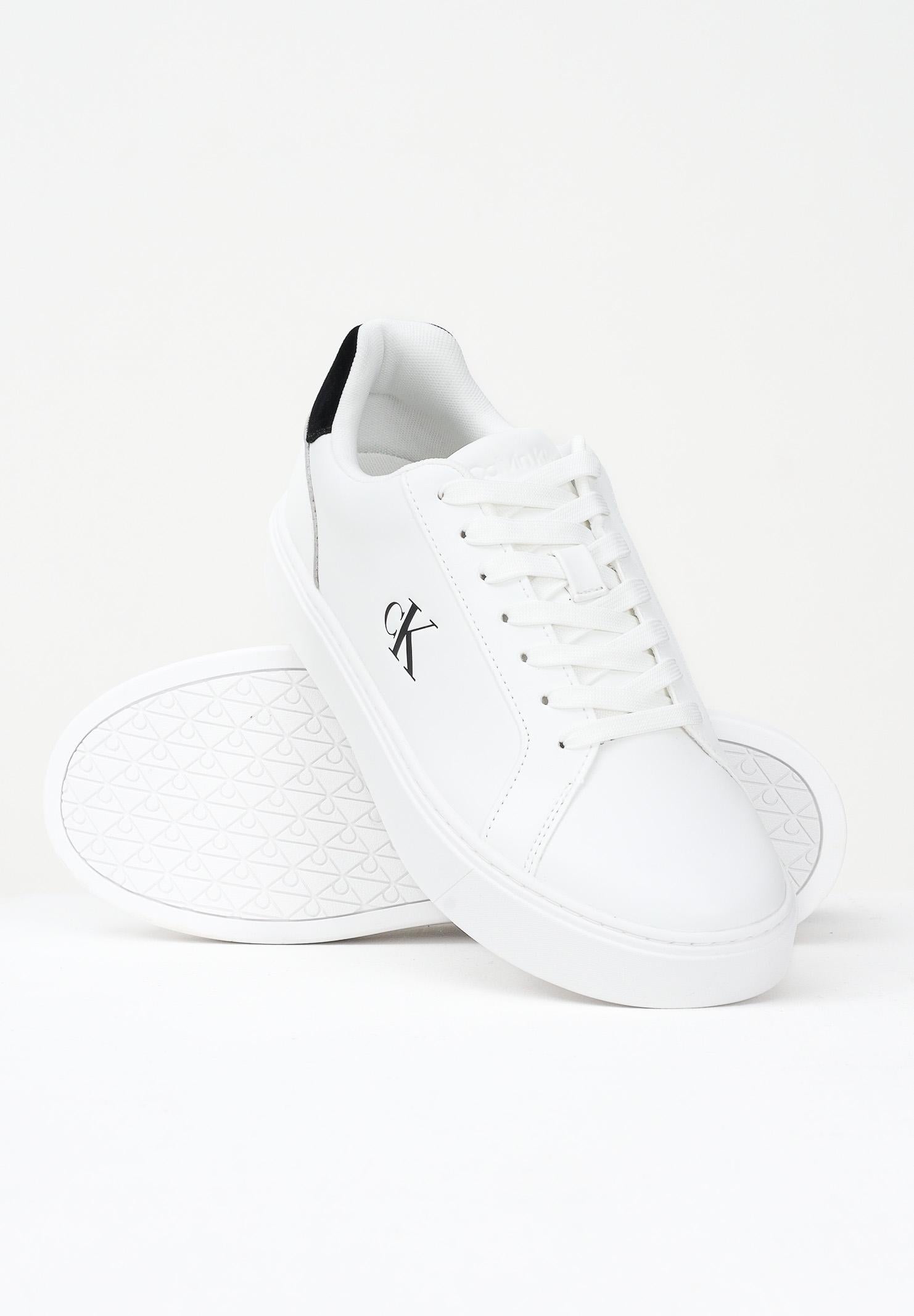 CALVIN KLEIN JEANS Sneakers bianche da uomo con logo YM0YM0143501W . CALVIN KLEIN JEANS 