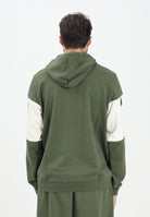 DISCLAIMER Felpa con cappuccio verde da uomo rifinita da inserto panna con logo 25IDS55362 VELA DISCLAIMER 