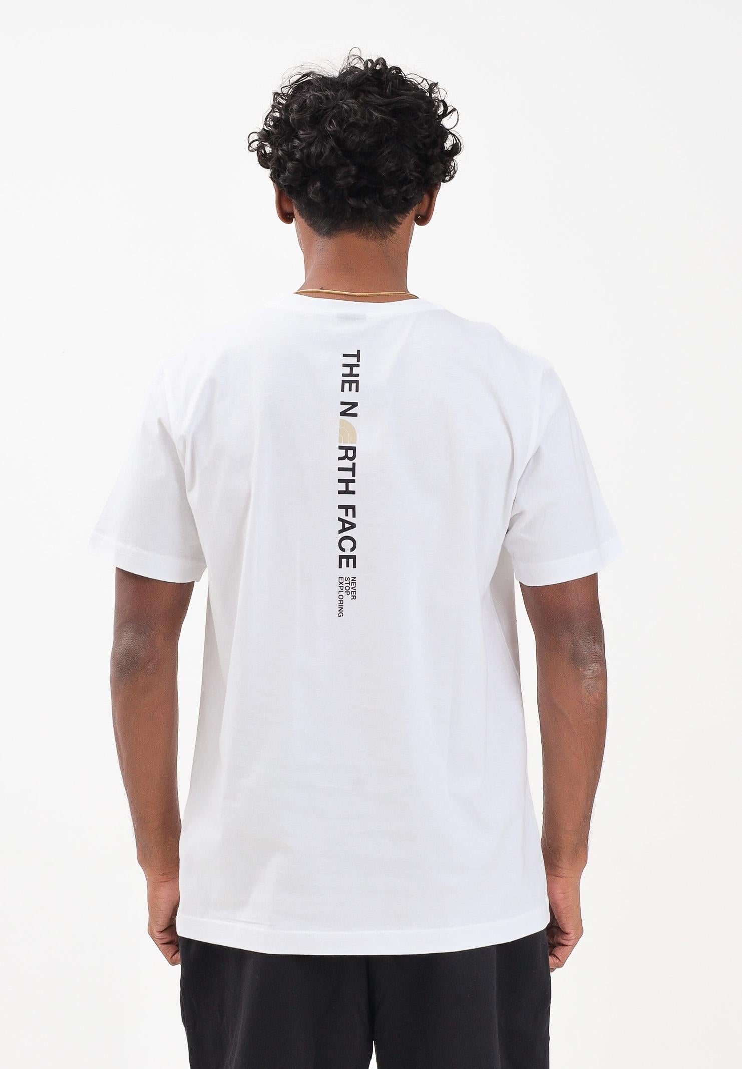 THE NORTH FACE T-shirt a manica corta Vertical Logo bianca da uomo NF0A8EE7FN41 . THE NORTH FACE 