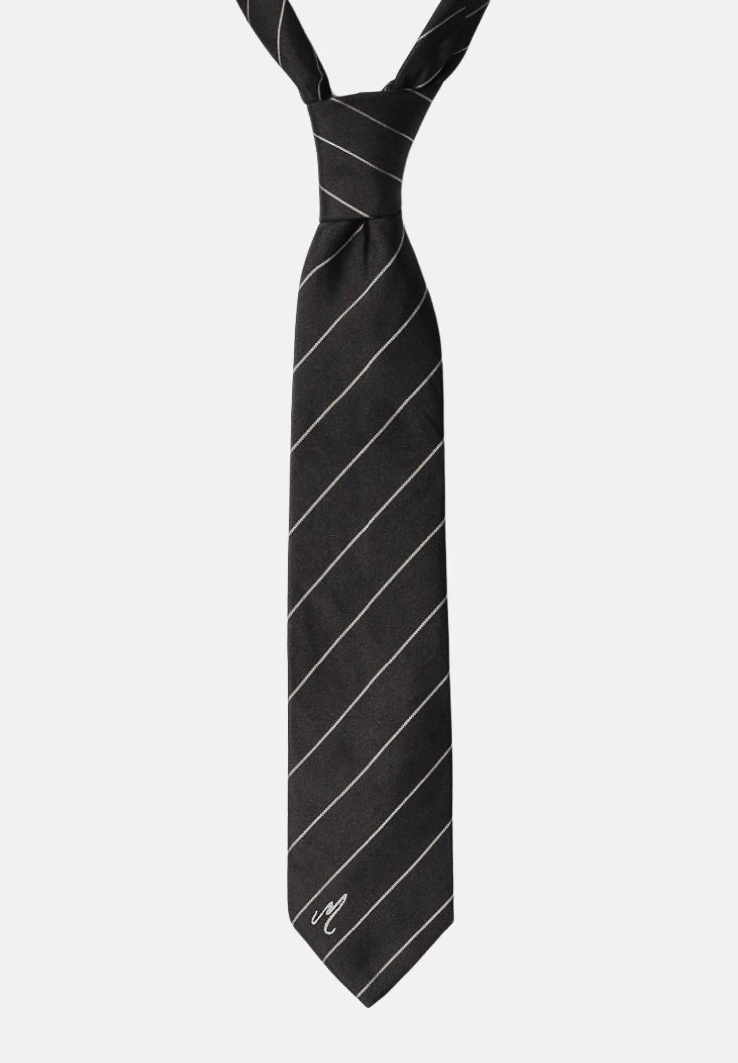 MAR DE MARGARITAS Cravatta nera da donna con sottili righe diagonali MMACW00020 GE03 Mar de margaritas 