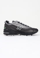 NEW BALANCE Sneakers 1000 nere per uomo e donna M1000T  NEW BALANCE 