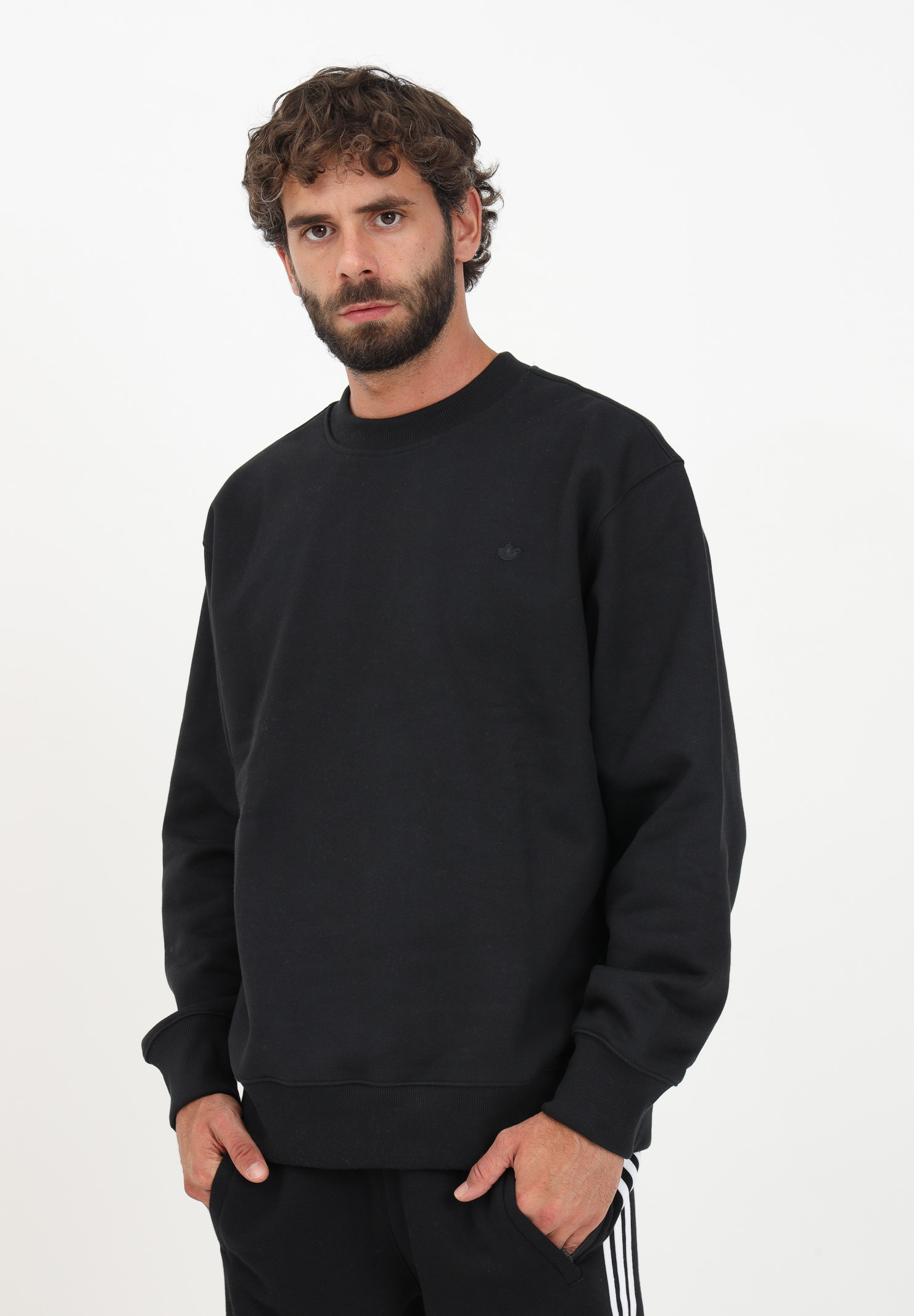Black crewneck sweatshirt for men with logo embroidery ADIDAS ORIGINALS | HK0306.