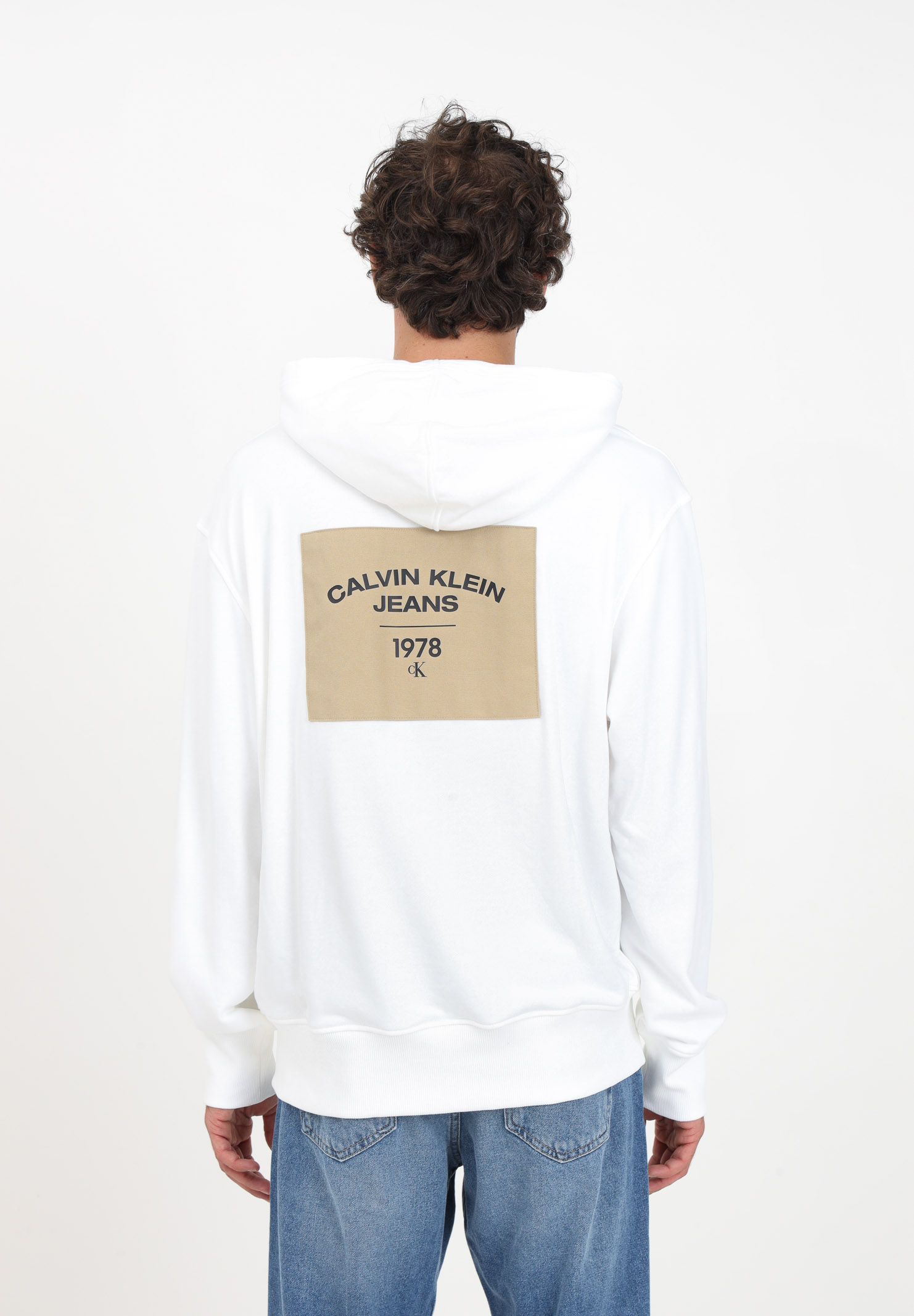 White sweatshirt for men with hood and maxi contrasting print CALVIN KLEIN JEANS | J30J324228YAFYAF