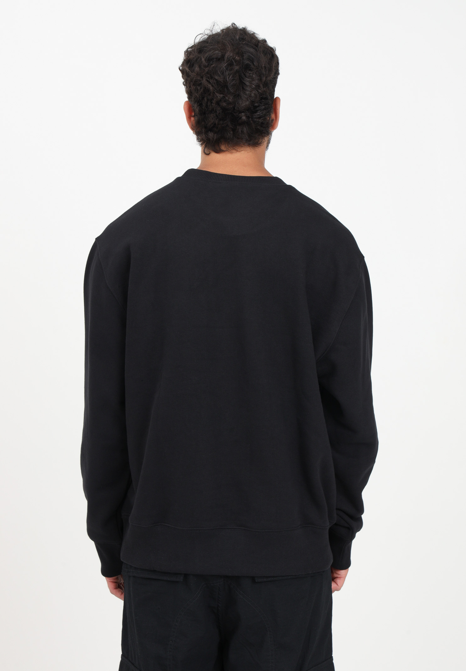 Black crew-neck sweatshirt for men with chest pocket CARHARTT WIP | I03231589XX