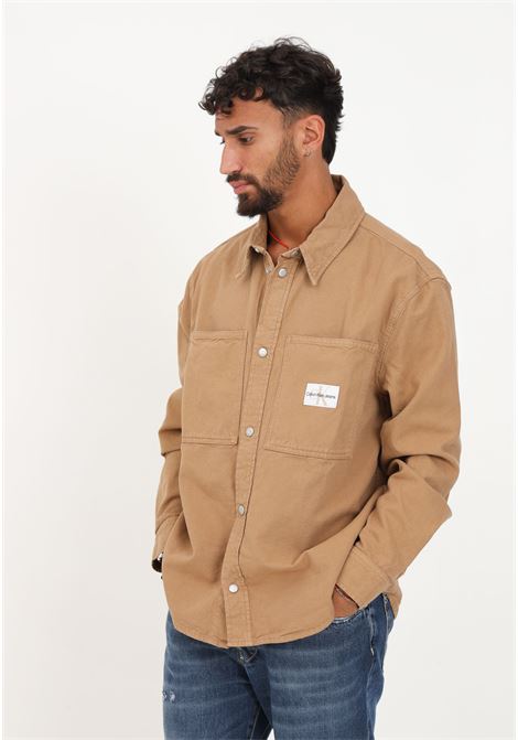 Camicia marrone con tasche e  logo da uomo CALVIN KLEIN JEANS | Camicie | J30J323459GANGAN