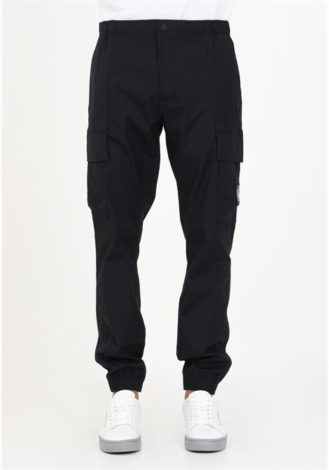 Pantalone cargo slim fit nero da uomo CALVIN KLEIN JEANS | Pantaloni | J30J324181BEHBEH