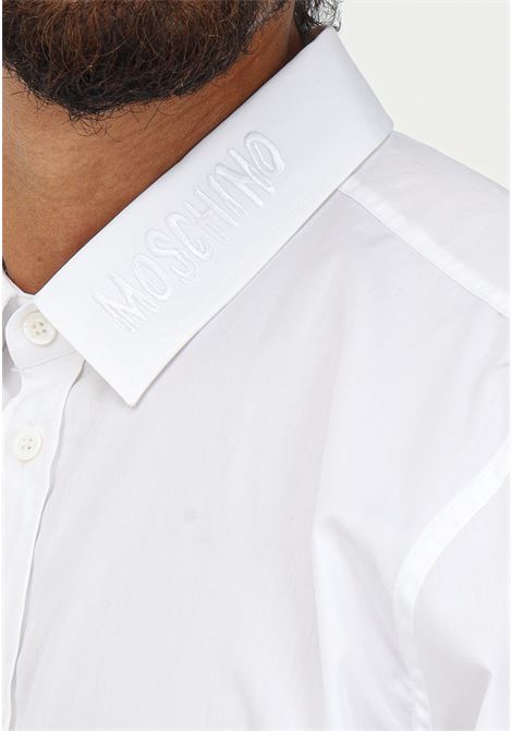 Camicia bianca da uomo con logo ricamato MOSCHINO | Camicie | A022570351001
