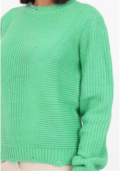 Maglione da donna verde con piercing e strappi PATRIZIA PEPE | Maglieria | 2K0196/K138G560
