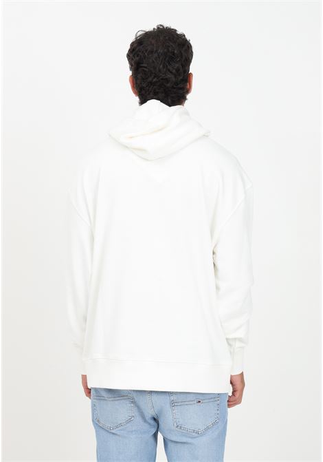 White hooded sweatshirt for men embellished with logo patch TOMMY JEANS | Sweatshirt | DM0DM16369YBHYBH