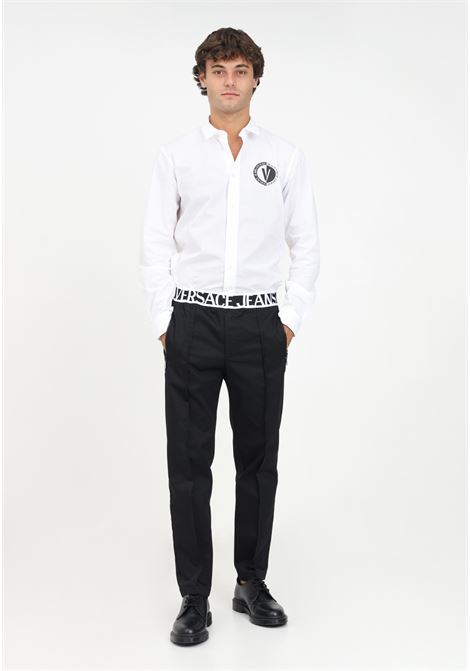 Pantalone nero con elastico logato da uomo VERSACE JEANS COUTURE | Pantaloni | 75GAA109N0207899