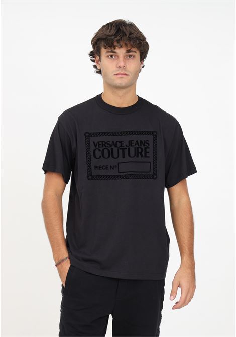 T-shirt nera con logo da uomo VERSACE JEANS COUTURE | T-shirt | 75GAHT11CJ00T899