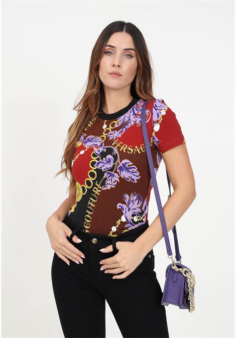 T-shirt borgogna con fantasia chain couture da donna VERSACE JEANS COUTURE | T-shirt | 75HAH608JS214G51