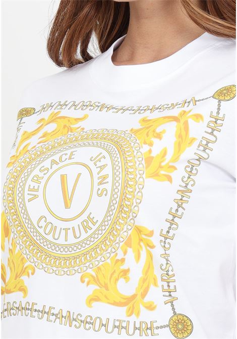T-shirt bianca con stampa logata da donna VERSACE JEANS COUTURE | T-shirt | 75HAHF07CJ00FG03