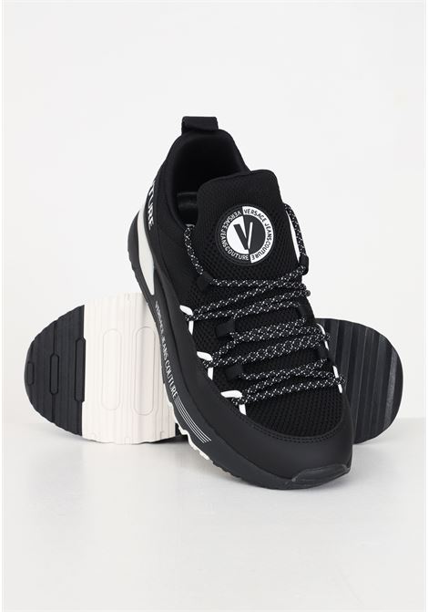Sneakers nere con applicazione logo da uomo VERSACE JEANS COUTURE | Sneakers | 75YA3SA5ZS914899