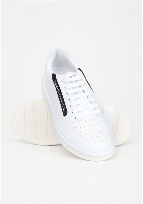 White casual sneakers for men with contrasting logo band ARMANI EXCHANGE | Sneakers | XUX167XV657R326