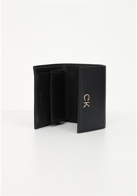 Portafoglio nero da donna con monogramma CK CALVIN KLEIN | Portafogli | K60K609492BAX
