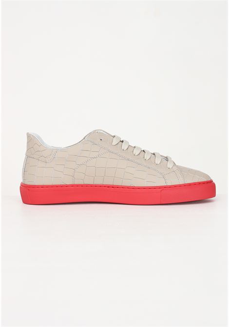 Men's beige casual sneakers with crocodile motif and contrasting sole HIDE & JACK | Sneakers | IBKLSNDREDESSENCE SAND RED