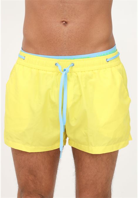 Shorts mare giallo da uomo con elastico logato MOSCHINO | Beachwear | A421693010021