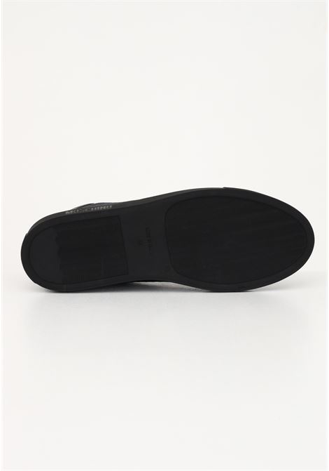 Sneakers casual nere da uomo con logo all-over MOSCHINO | Sneakers | MM15022G0G101000