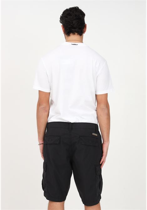 Shorts casual nero da uomo modello cargo NAPAPIJRI | Shorts | NP0A4GAM04110411