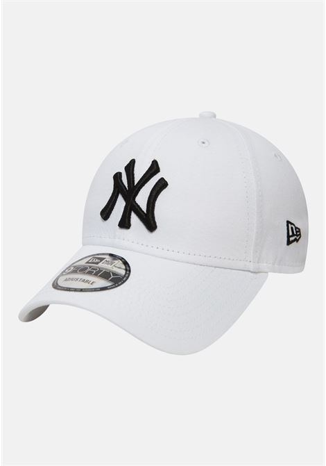 White cap for men and women with Yankees logo embroidery NEW ERA | Hat | 10745455.