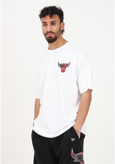 White casual t-shirt for men with Chicago Bulls maxi print NEW ERA | T-shirt | 60332136.