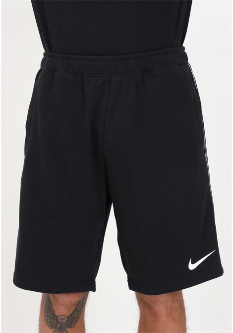 Shorts sportivo nero da uomo Sportswear Repeat NIKE | Shorts | DX2031010