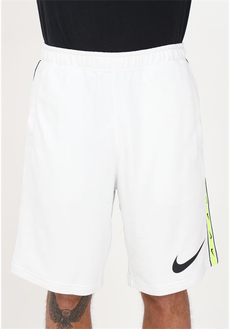 Shorts sportivo Repeat bianco da uomo NIKE | Shorts | FJ5317121