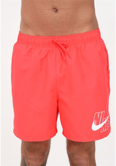 Shorts mare rosso da uomo con stampa logo NIKE | Beachwear | NESSA566631