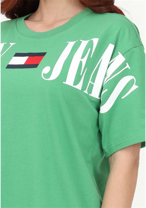 T-shirt casual verde da donna con maxi stampa logo TOMMY HILFIGER | T-shirt | DW0DW15459LY3LY3