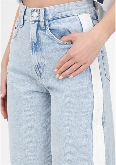 Jeans in denim chiaro da donna con inserti lungo le gambe TOMMY HILFIGER | Jeans | DW0DW155271AB1AB