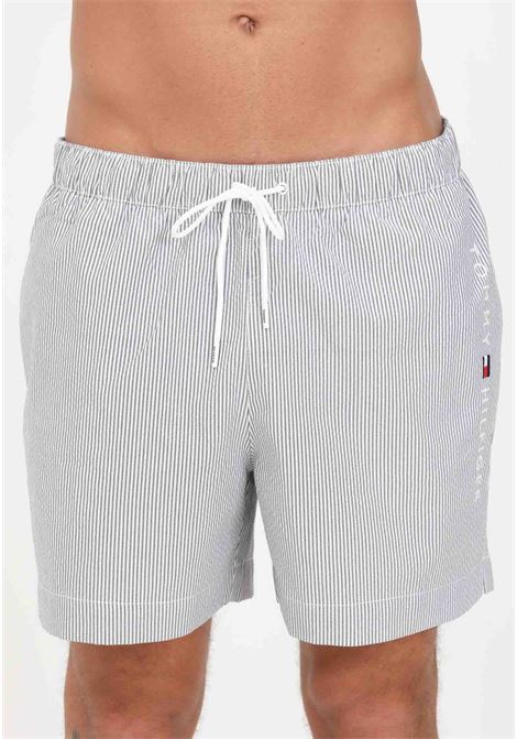 Shorts mare bianco da uomo a righe TOMMY HILFIGER | Beachwear | UM0UM029030LE