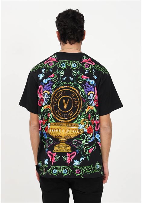T-shirt casual nera da uomo con motivo V-Emblem Garden VERSACE JEANS COUTURE | T-shirt | 74GAH6RGJS173G89