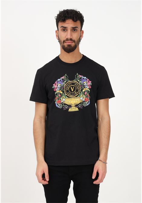 T-shirt casual nera da uomo con motivo V-Emblem Garden VERSACE JEANS COUTURE | T-shirt | 74GAHF01CJ00F899