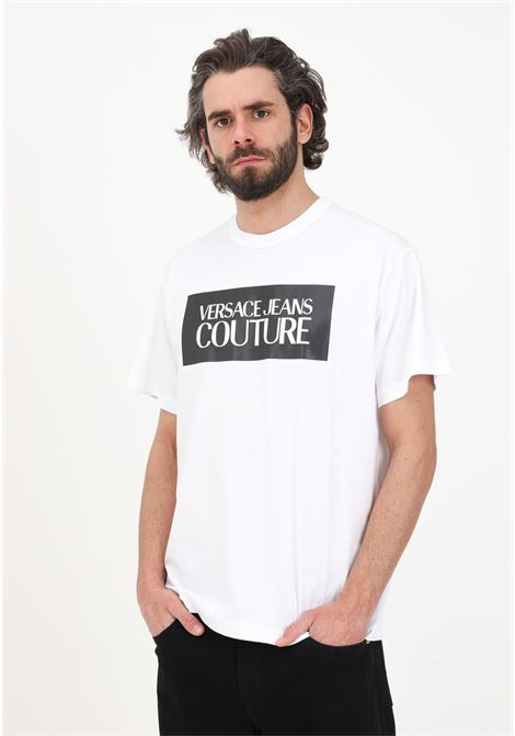 T-shirt casual bianca da uomo con logo lettering frontale VERSACE JEANS COUTURE | T-shirt | 74GAHF07CJ03F003