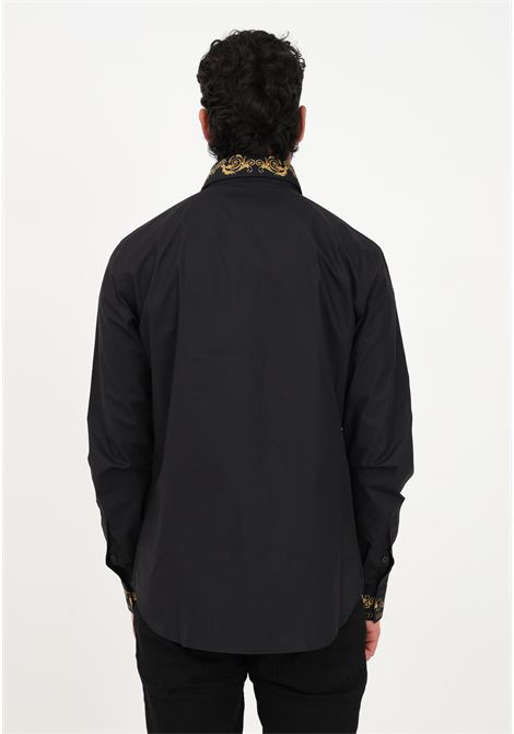 Camicia elegante nera da uomo con colletto e polsi abbelliti da stampa baroque VERSACE JEANS COUTURE | Camicie | 74GAL2SBN0132899