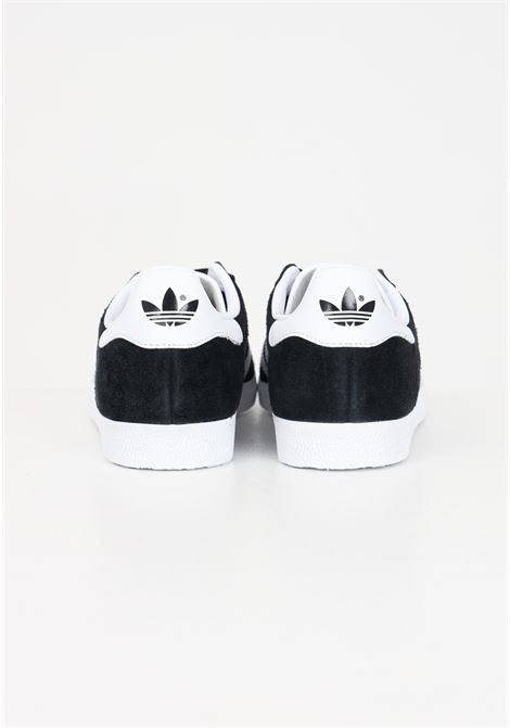 Sneakers collo basso in camoscio nere con le iconiche 3 strisce da uomo ADIDAS ORIGINALS | Sneakers | BB5476.