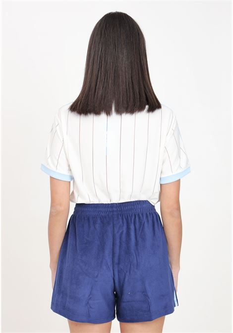 Shorts da donna blu con ricamo logo sul davanti ADIDAS ORIGINALS | Shorts | IR7472.