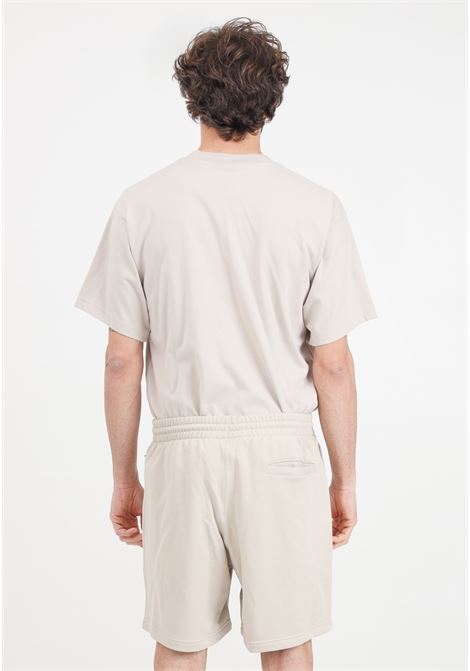 Shorts da uomo beige premium essentials ADIDAS ORIGINALS | IR7880.