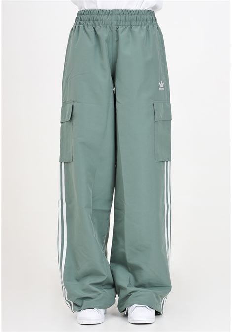 Green and white women's Adicolor Cargo trousers ADIDAS ORIGINALS | IZ0716.