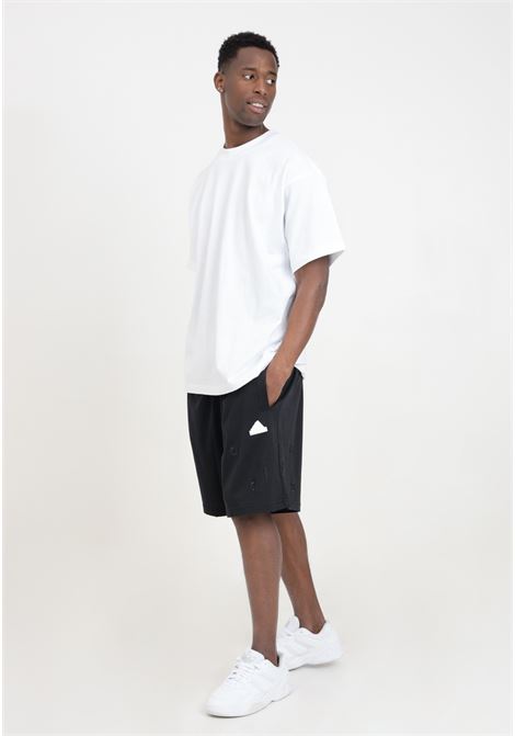 Shorts nero da uomo con patch logo in bianco e lettering logo ADIDAS PERFORMANCE | Shorts | IP4075.