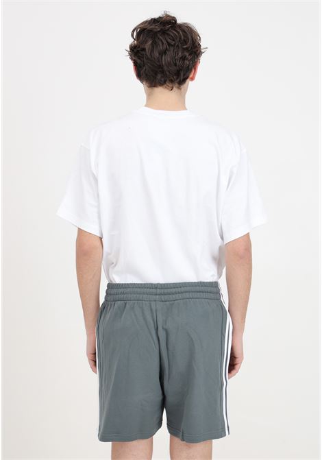 Shorts da uomo verde con logo cucito in contrasto ADIDAS PERFORMANCE | Shorts | IX2371.