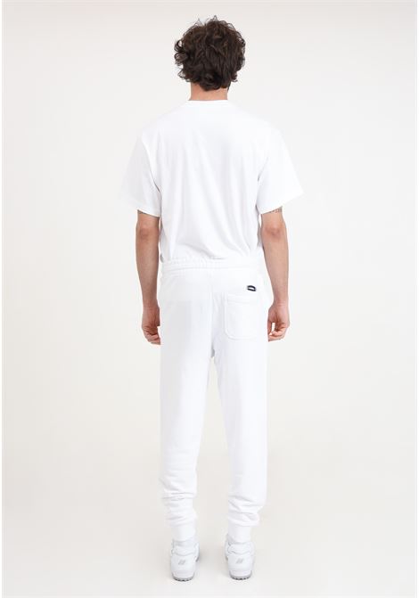 Pantaloni da uomo bianchi con patch logo sul davanti e cordini blu BLAUER | Pantaloni | 24SBLUF07195-006804100