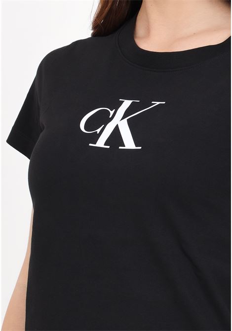 T-shirt donna nera con stampa logo in contrasto CALVIN KLEIN JEANS | J20J2223430GO0GO