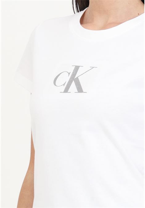 Bright white short sleeve women's t-shirt with print and sequins CALVIN KLEIN JEANS | J20J222961YAFYAF