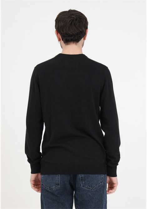 Institutional Essential Black Regular Fit men's sweater CALVIN KLEIN JEANS | Knitwear | J30J324974BEHBEH