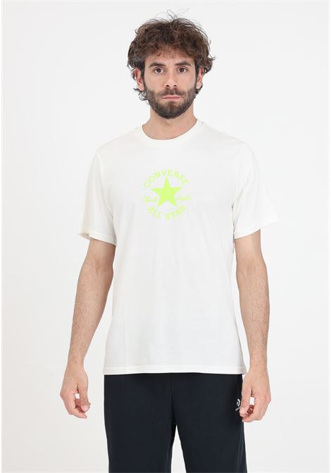 Beige men's t-shirt with green logo patch CONVERSE | 10027274-A01.
